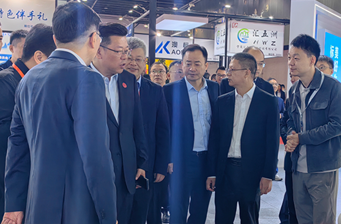 程天科技外骨骼亮相中國義烏國際小商品（標準）博覽會